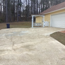 Astonishing-Large-Driveway-Cleaning 1