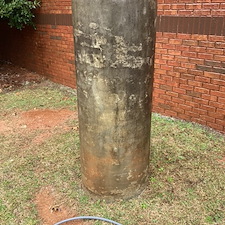 Community-College-Gym-concrete-cleaning 5