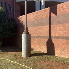 Community-College-Gym-concrete-cleaning 4