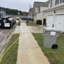 Concrete-and-House-wash-in-Hogansville-GA 4