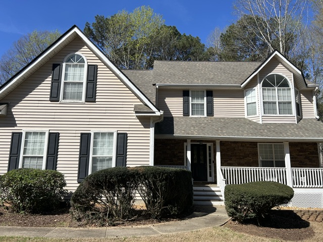 Large House Wash Complies with HOA Thumbnail